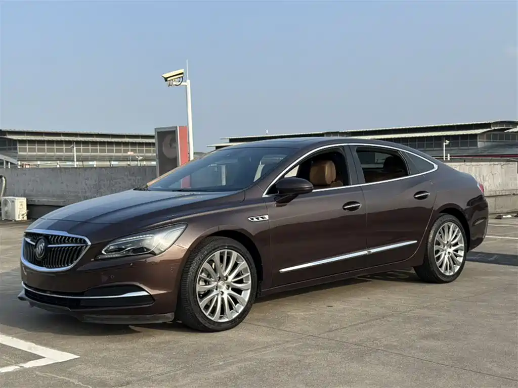 LaCrosse 2018 28T luxury model купить на сайте DeffCars