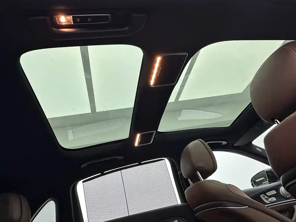 Mercedes-Benz E-Class 2023 facelift E 300 L sports luxury model купить на сайте DeffCars