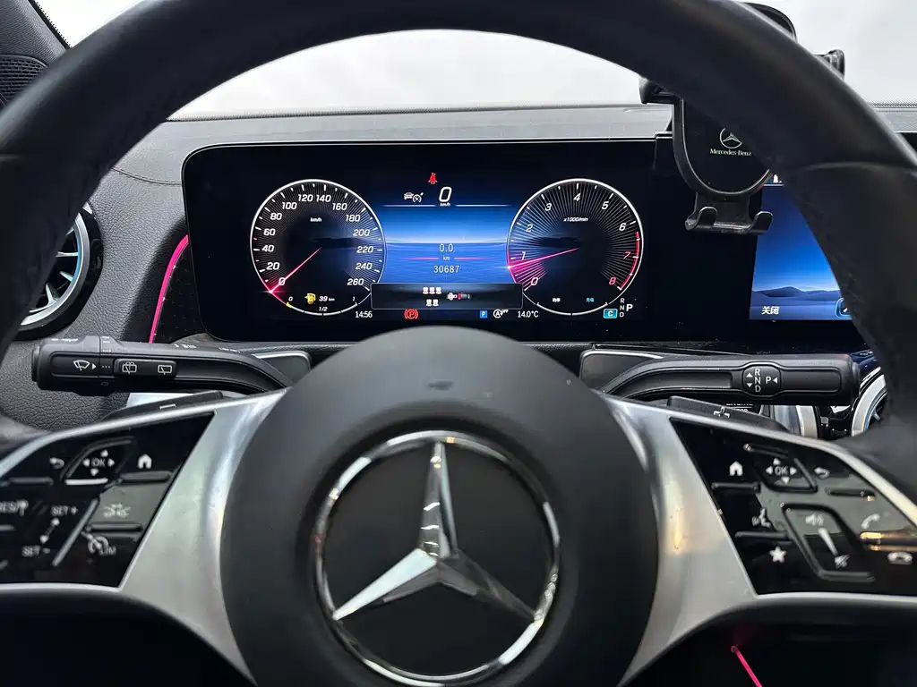 Mercedes-Benz GLB 2024 facelift GLB 220 fashion model купить на сайте DeffCars