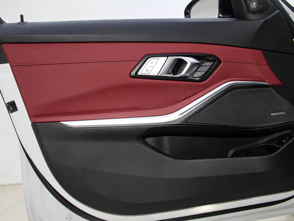 BMW 3 Series 2022 325Li M Sports Night Package купить на сайте DeffCars