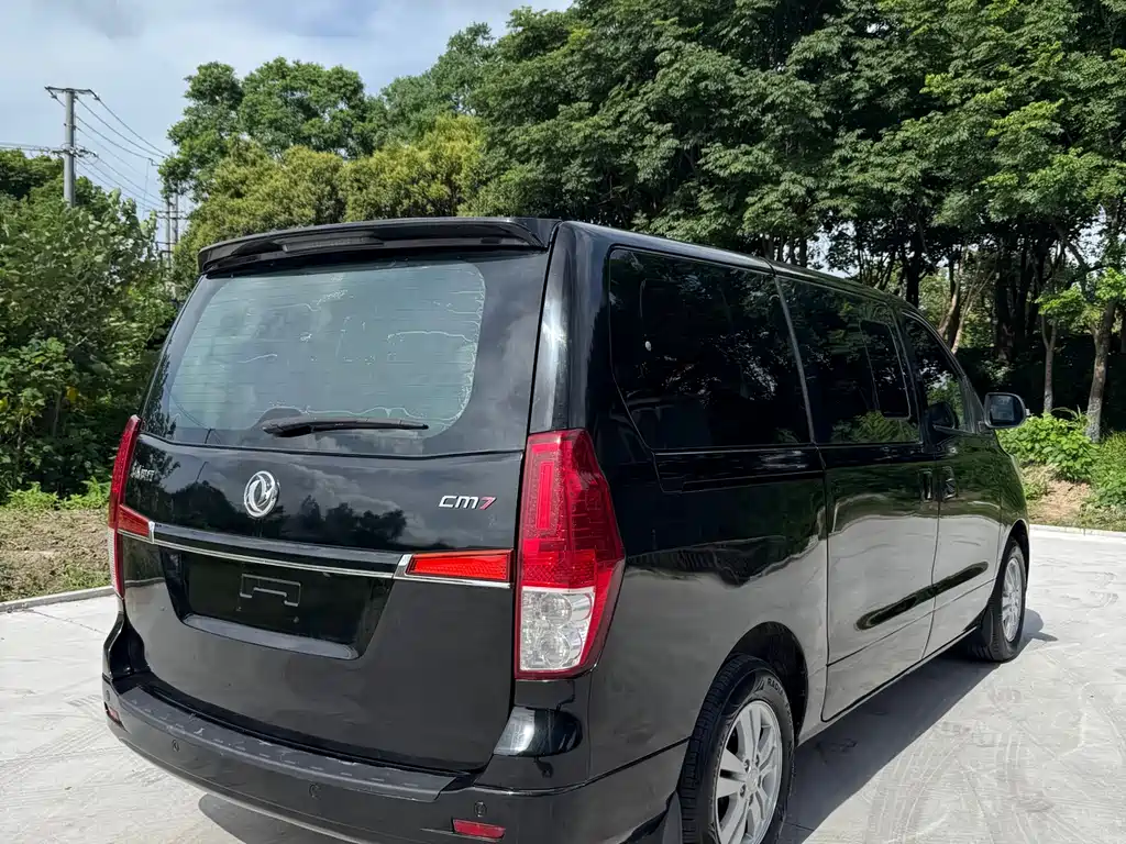 Fengxing CM7 2018 Classic Edition 2.0T Manual Luxury Model купить на сайте DeffCars