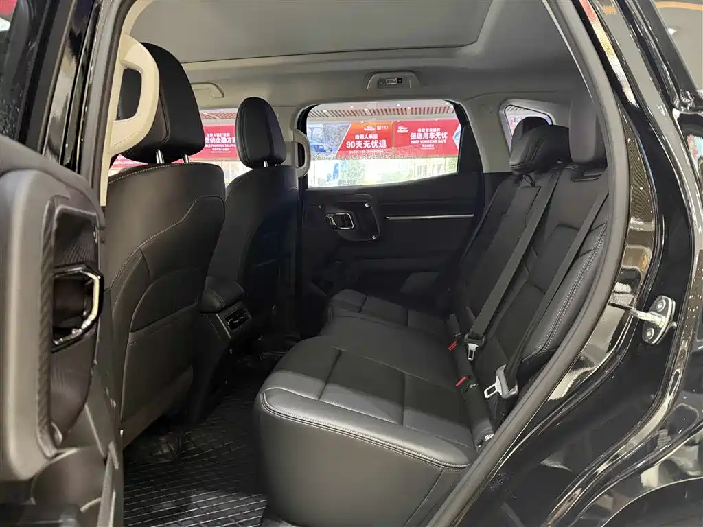 Haval Big Dog PLUS 2023 2.0T two-wheel drive trendy version Plus купить на сайте DeffCars