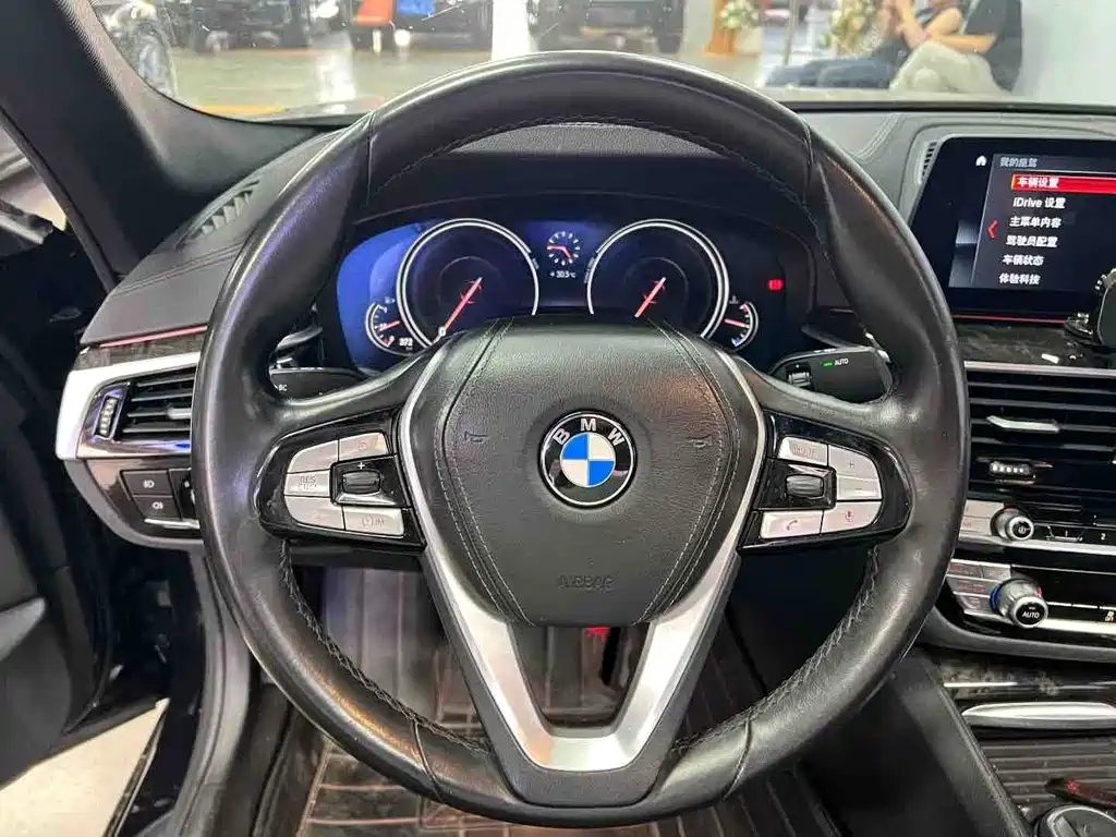 BMW 5 Series 2018 525Li M Sports Package купить на сайте DeffCars
