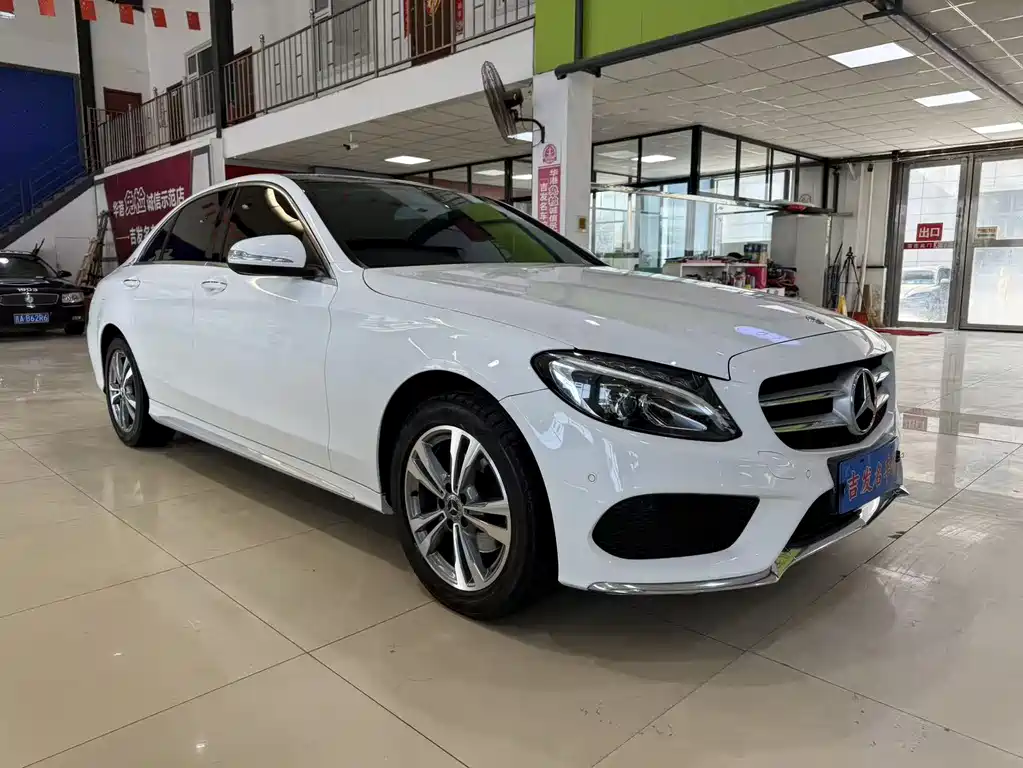 Mercedes-Benz C-Class 2017 C 200 L Sports Edition купить на сайте DeffCars