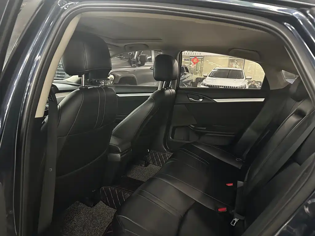 Civic 2016 220TURBO CVT Deluxe Edition купить на сайте DeffCars