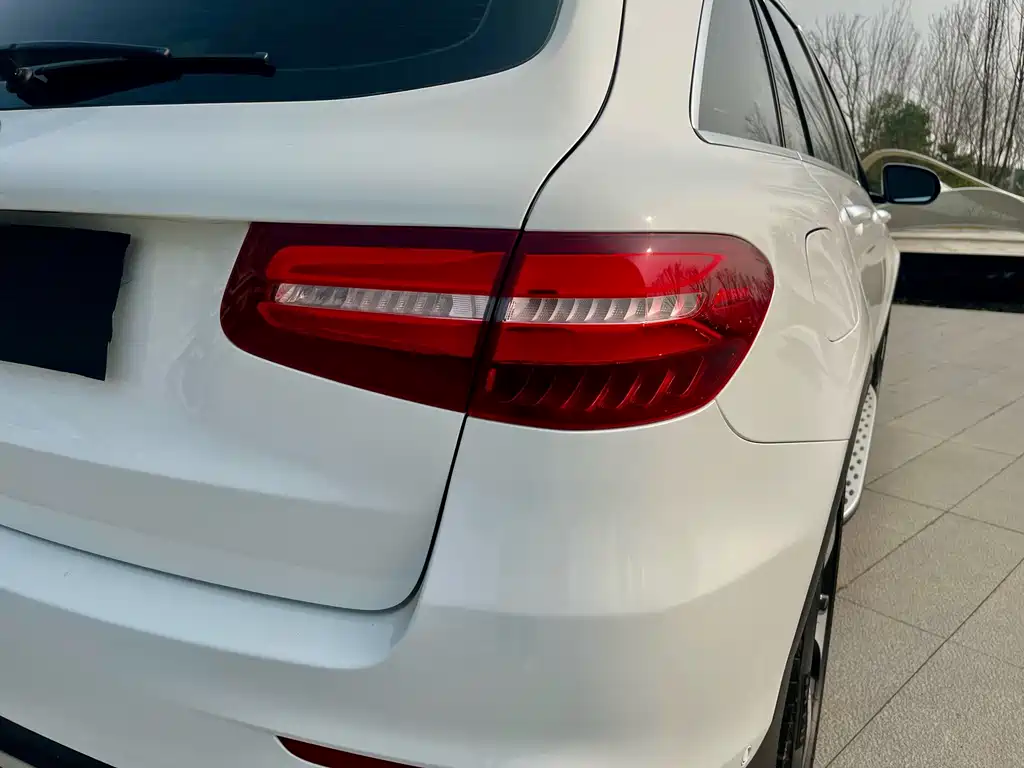 Mercedes-Benz GLC 2018 GLC 300 4MATIC Dynamic купить на сайте DeffCars