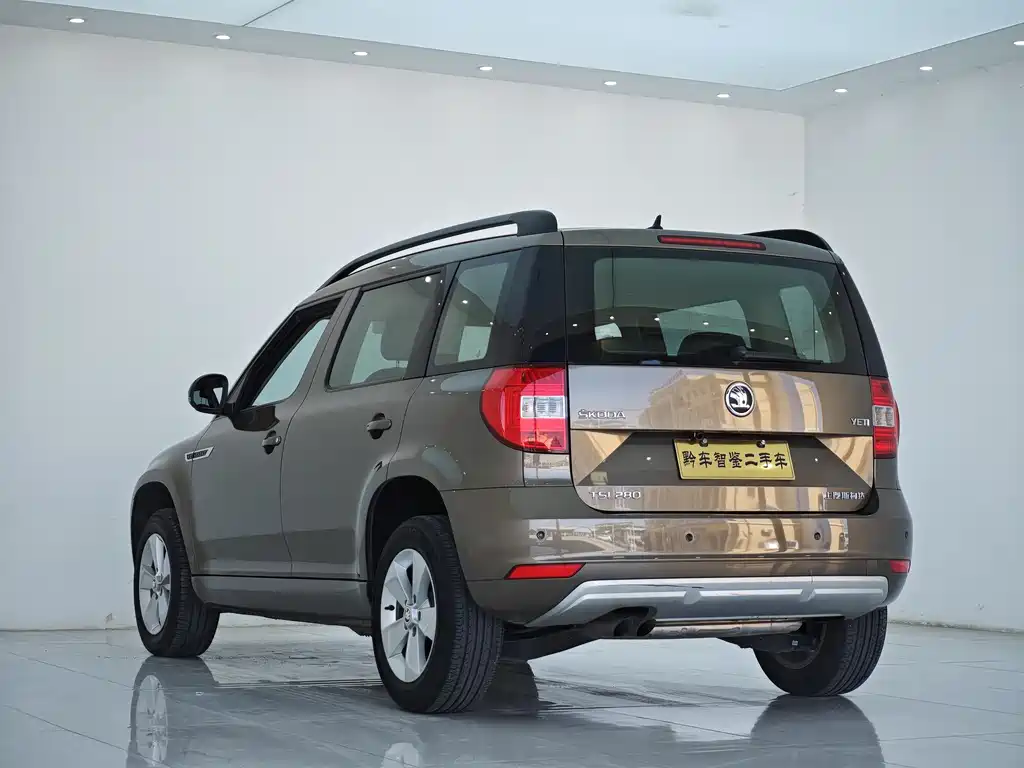 Yeti 2017 TSI280 DSG forward version купить на сайте DeffCars