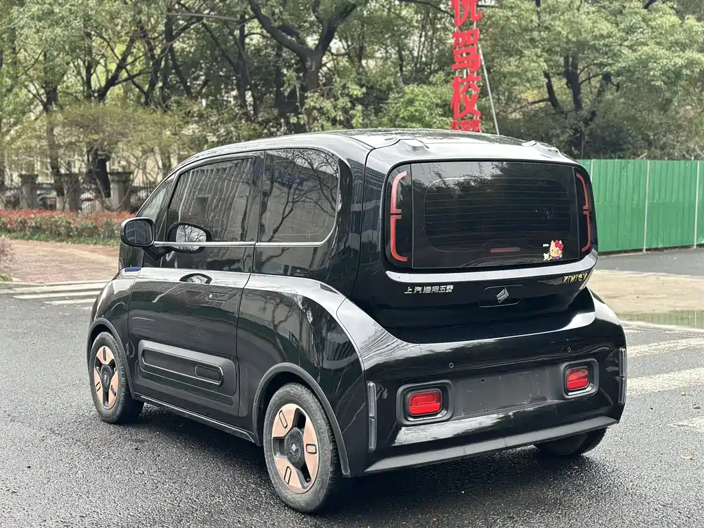 Baojun KiWi EV 2022 Artist’s Light Edition Lithium Iron Phosphate купить на сайте DeffCars