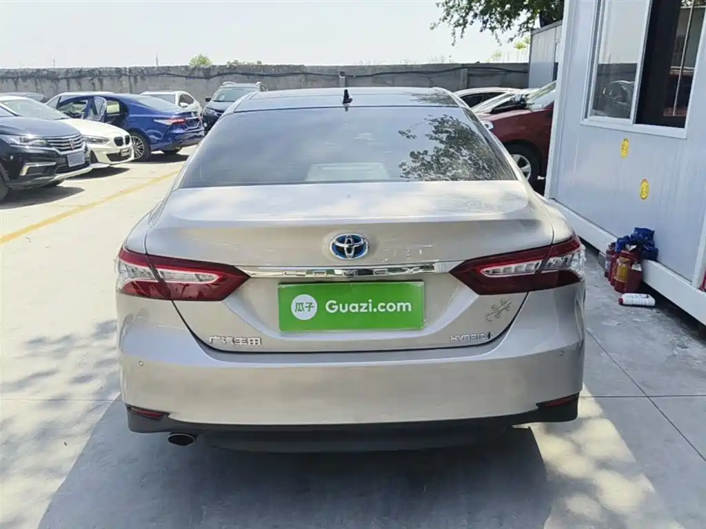 Camry 2021 Shuangqing 2.5HG Deluxe Edition купить на сайте DeffCars