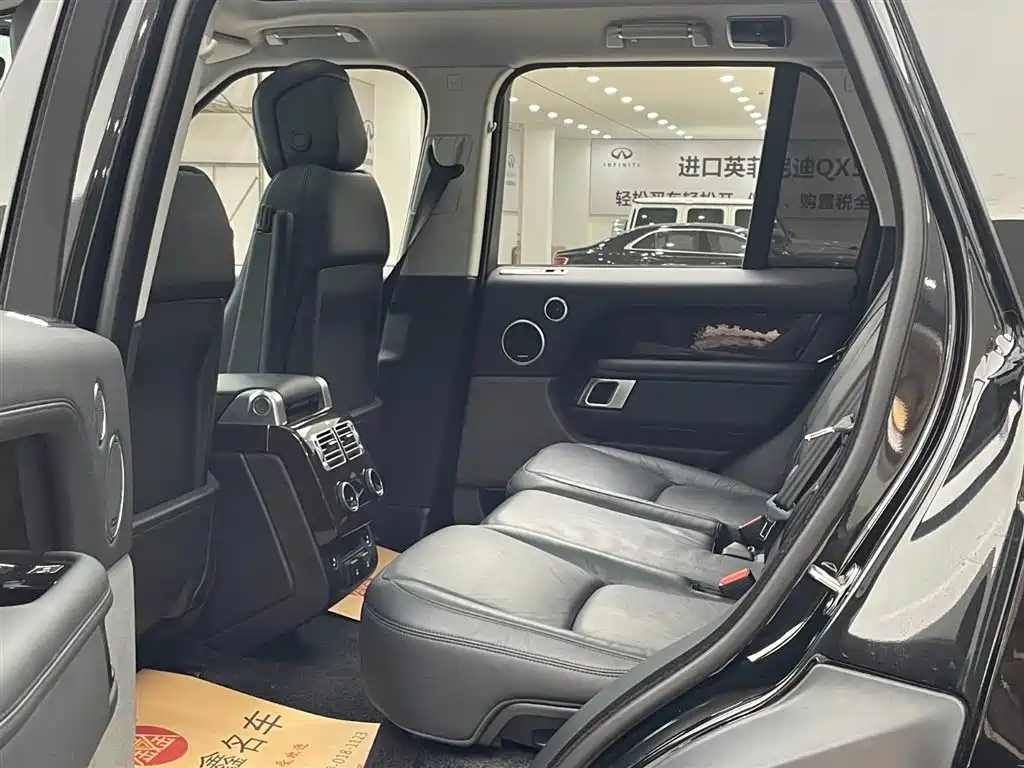 Range Rover 2020 3.0 L6 Grand Edition купить на сайте DeffCars