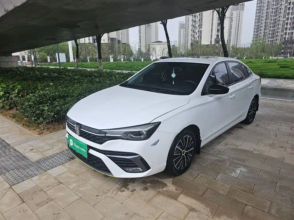 Roewe i5 2021 1.5L CVT Platinum Edition купить на сайте DeffCars