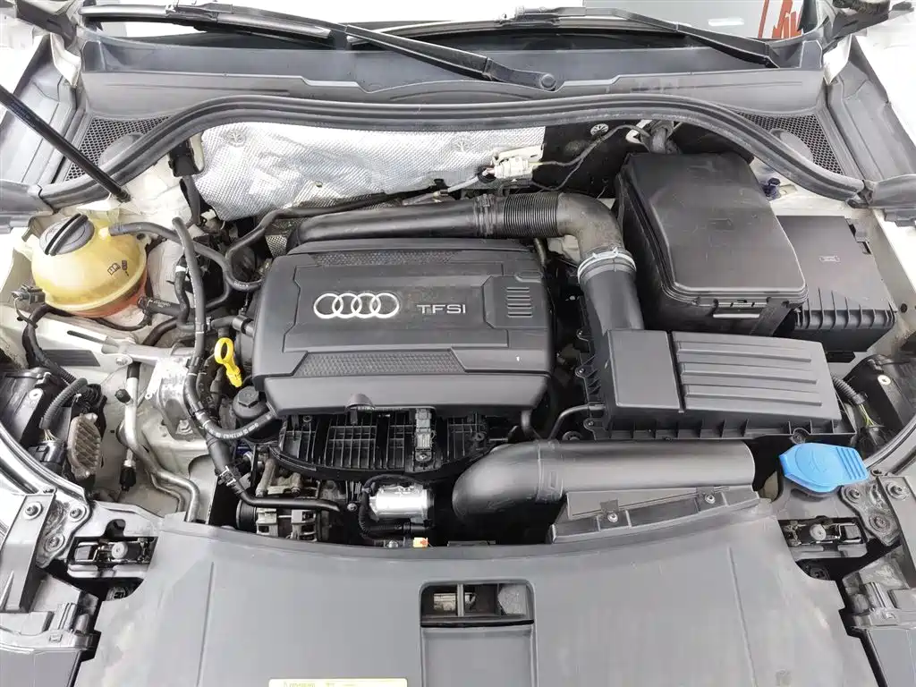 Audi Q3 2017 35 TFSI Fashion купить на сайте DeffCars