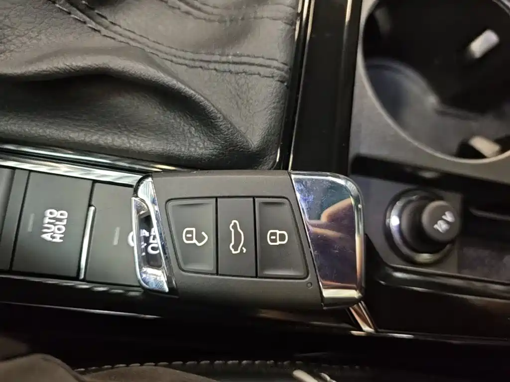 Passat 2023 facelift 330TSI Star Elite Edition купить на сайте DeffCars