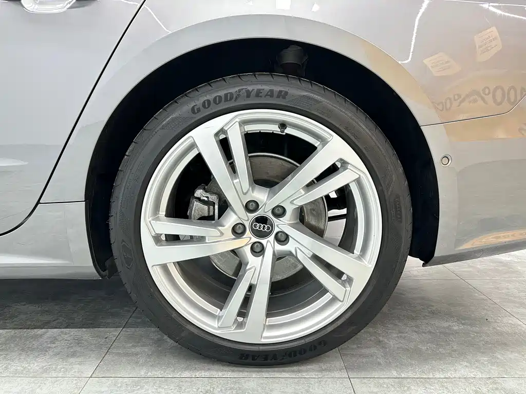 Audi A7L 2022 45 TFSI quattro S-line Wind Rider купить на сайте DeffCars
