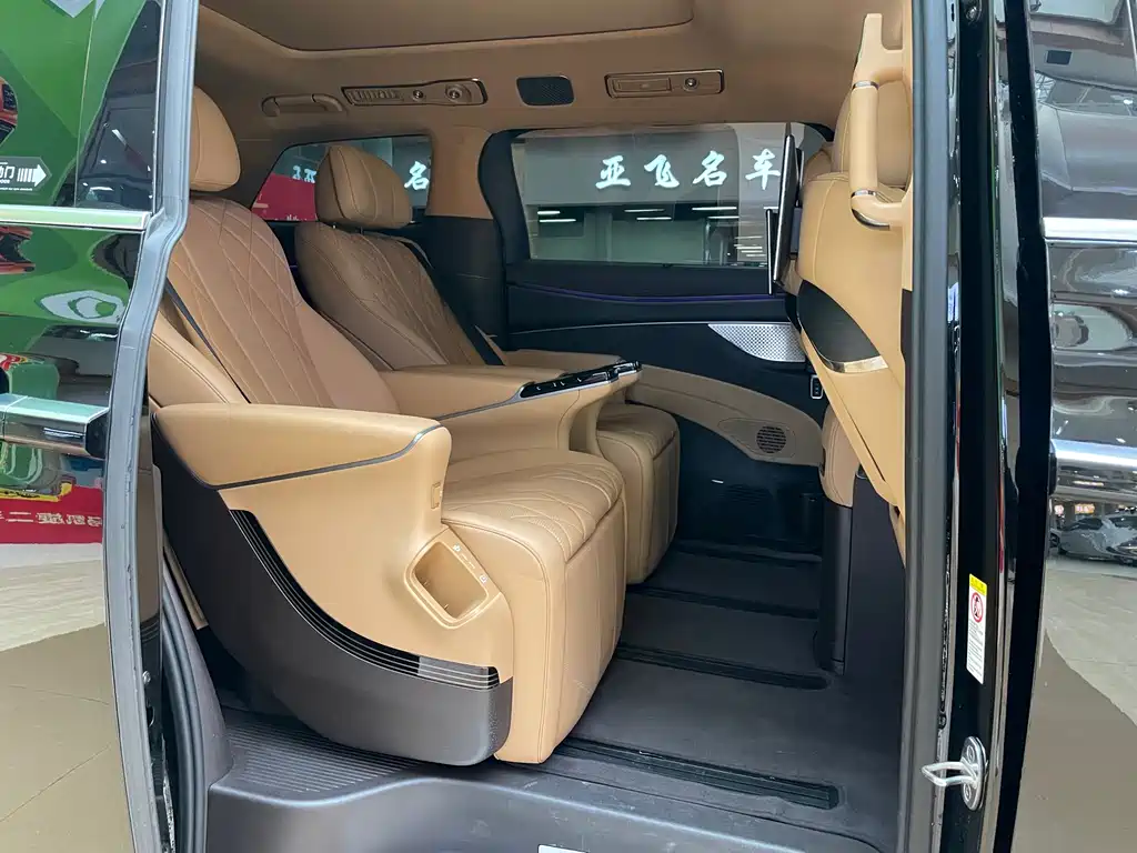 Denza D9 2025 DM-i smart driving version 1020 four-wheel drive flagship model купить на сайте DeffCars