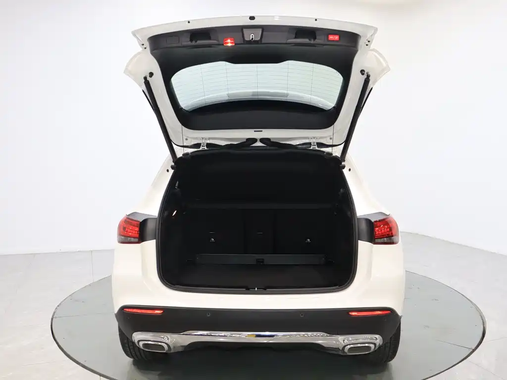 Mercedes-Benz GLA 2020 GLA 180 купить на сайте DeffCars
