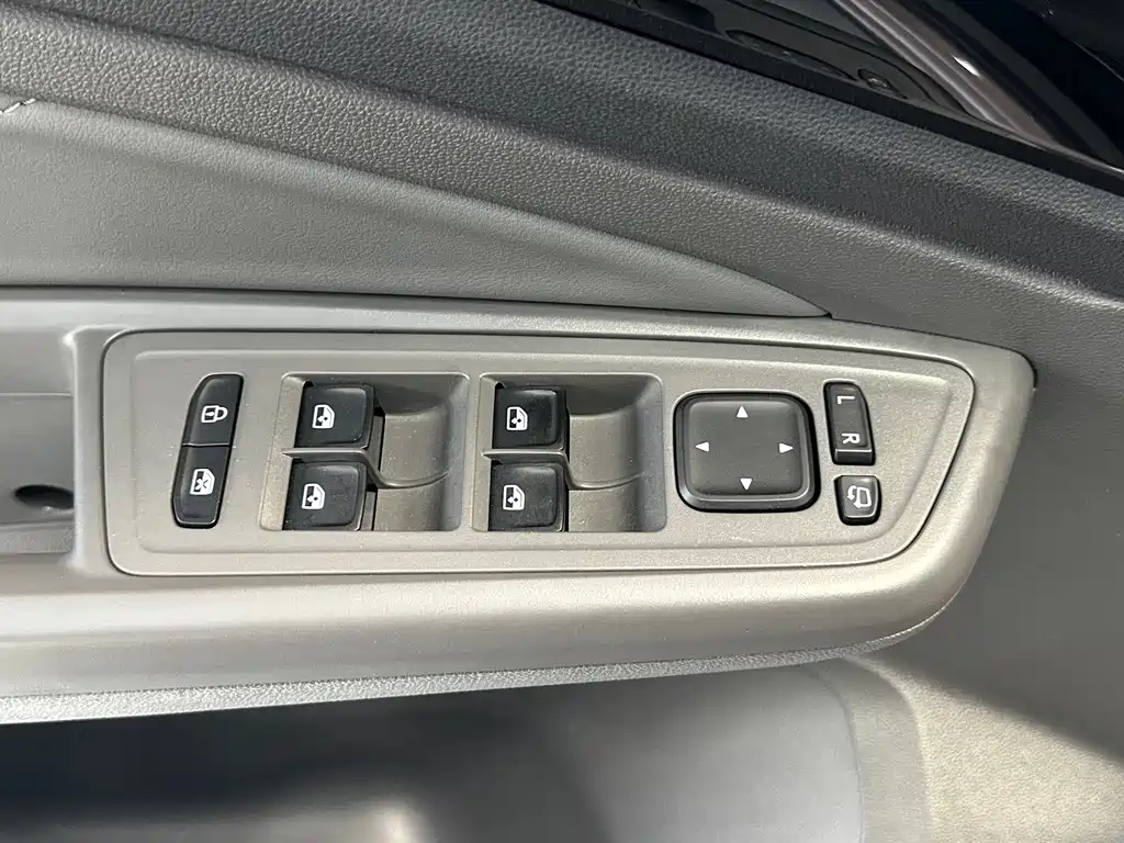 Jetta VS7 2021 1.4T Automatic Enjoy Edition купить на сайте DeffCars