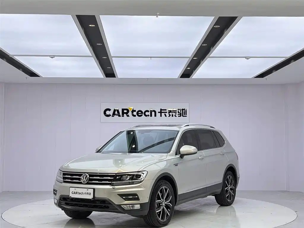 Tiguan L 2020 330TSI automatic two-wheel drive smart luxury version National VI купить на сайте DeffCars