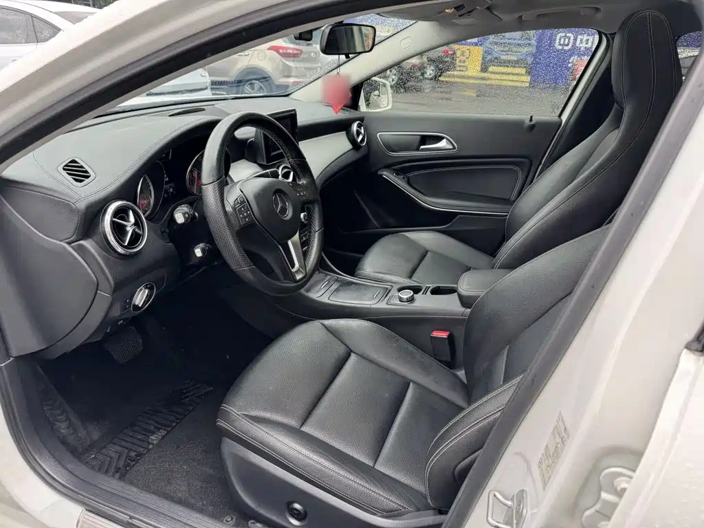 Mercedes GLA 2015 200 Fashion Edition купить на сайте DeffCars