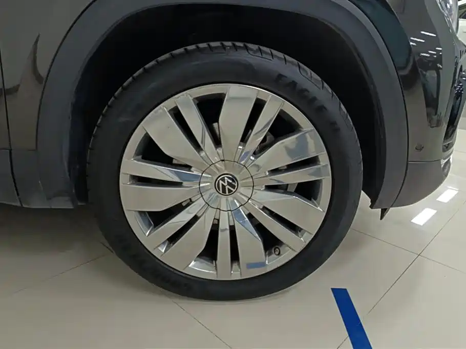 Touron 2022 380TSI four-wheel drive supreme flagship version купить на сайте DeffCars