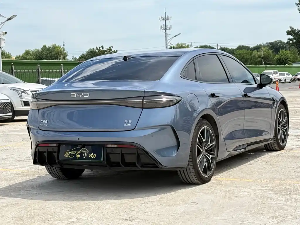 Seal 2025 600 4WD Intelligent Driving Edition купить на сайте DeffCars