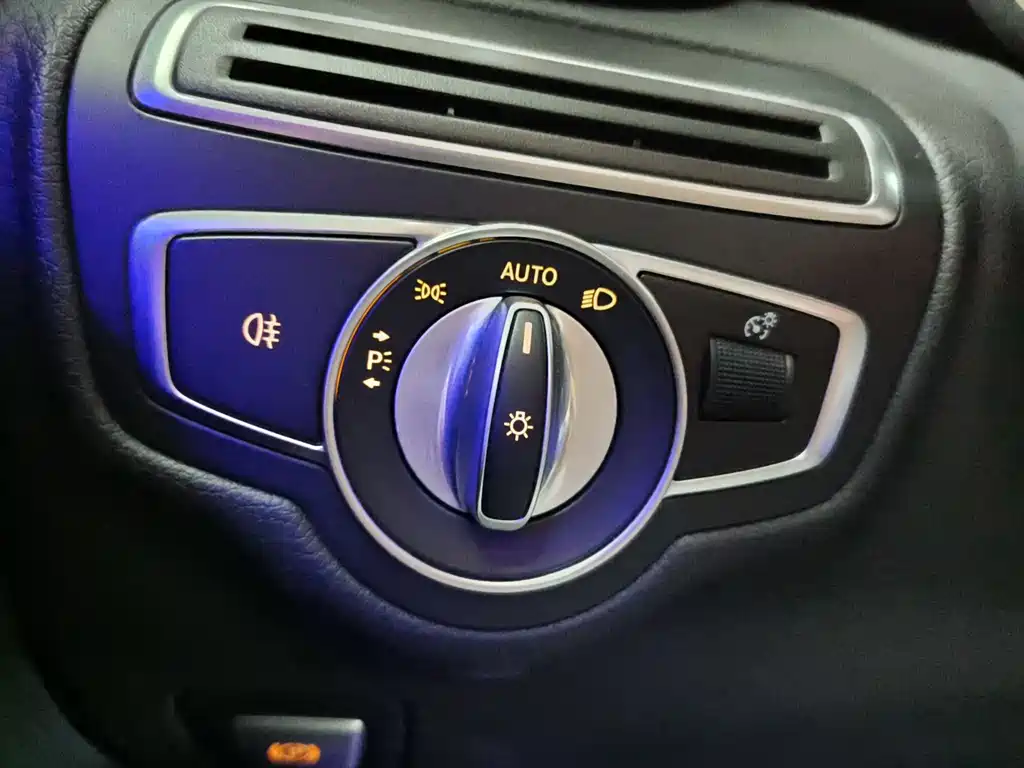 Mercedes-Benz C-Class 2020 facelift C 200 L dynamic sports version купить на сайте DeffCars