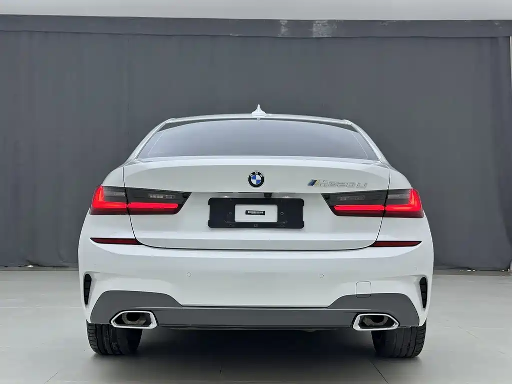 BMW 3 Series 2022 320Li M Sports Package купить на сайте DeffCars