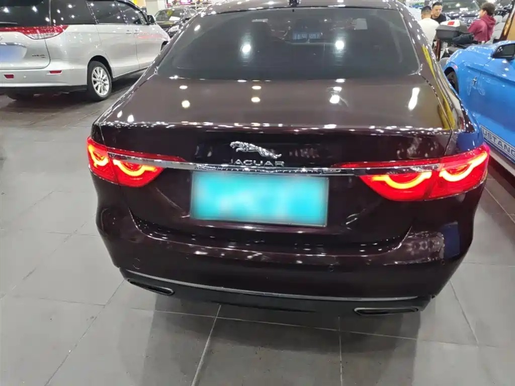 Jaguar XFL 2017 XFL 2.0T 200PS Deluxe Edition купить на сайте DeffCars