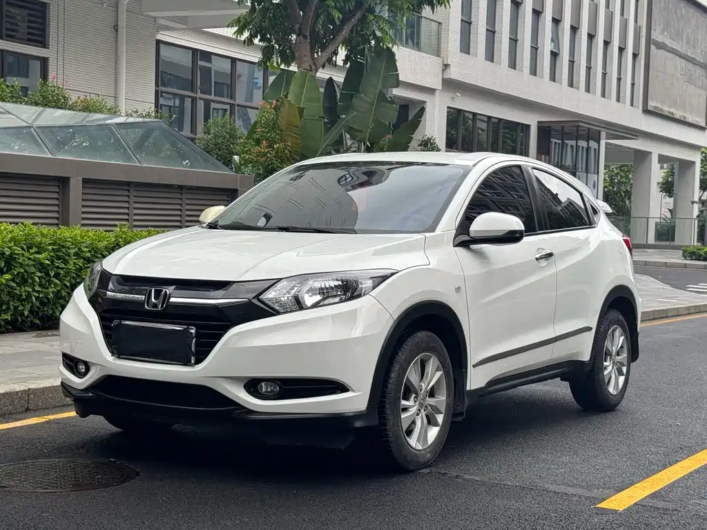 Binzhi 2015 1.8L CVT two-wheel drive elite model купить на сайте DeffCars