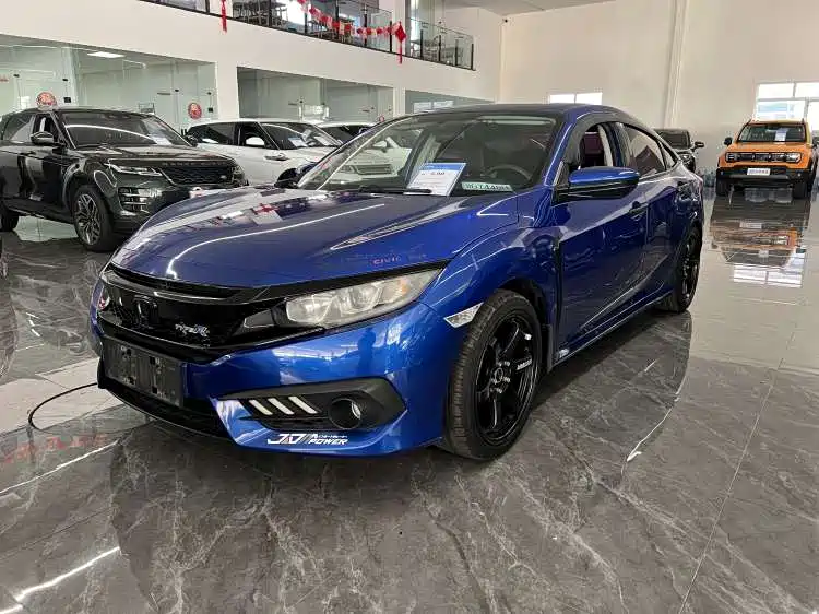 Civic 2016 220TURBO CVT Deluxe Edition купить на сайте DeffCars