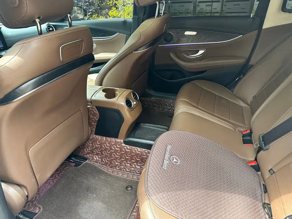 Mercedes-Benz E-Class 2017 E 300 L Sporty and Stylish купить на сайте DeffCars