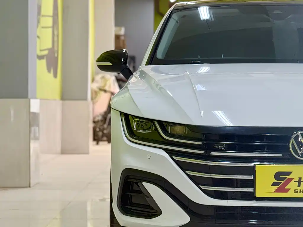 FAW-Volkswagen CC 2021 380TSI eye-catching version купить на сайте DeffCars