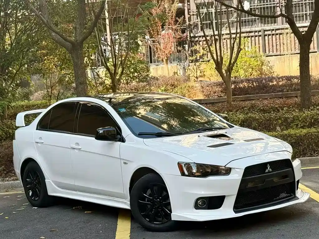 Yishen 2011 Fashion Edition 1.8L Manual Comfort Type купить на сайте DeffCars