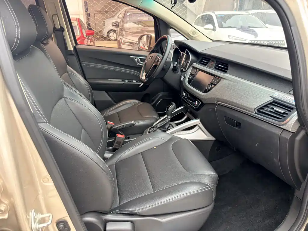 Vision X3 2017 1.5L automatic premium model купить на сайте DeffCars