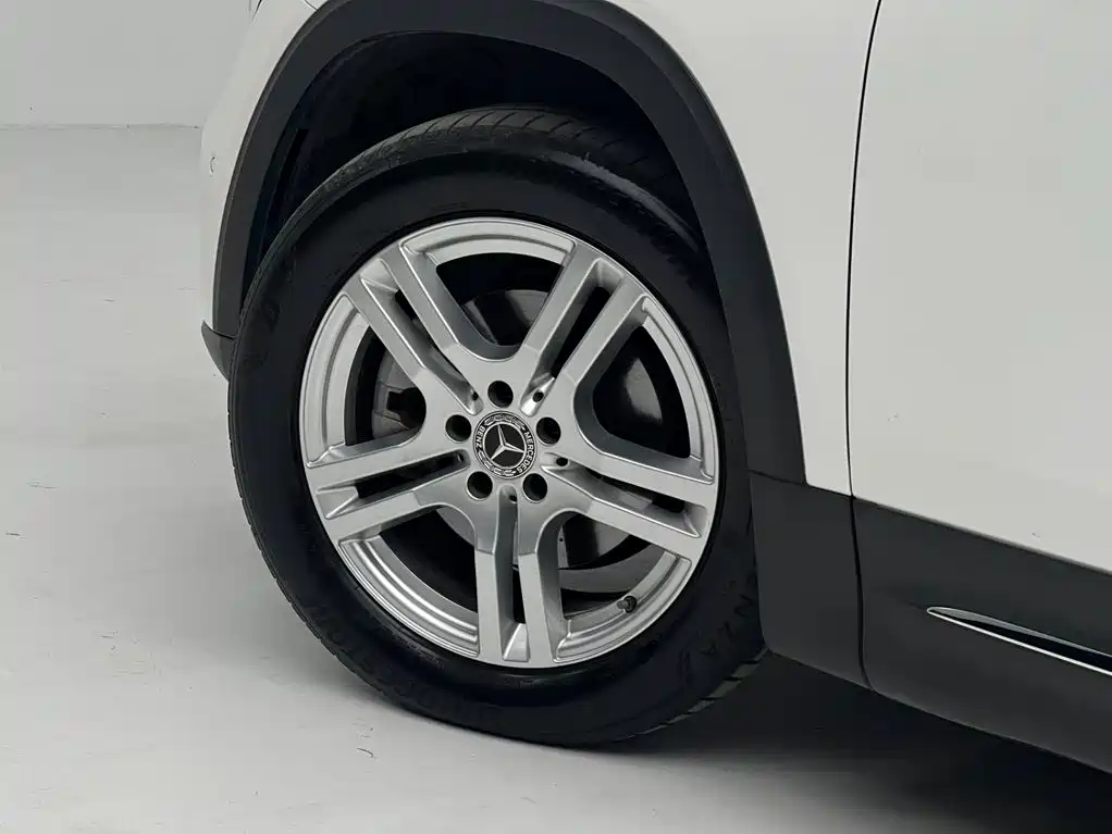 Mercedes GLB 2021 180 Dynamic купить на сайте DeffCars