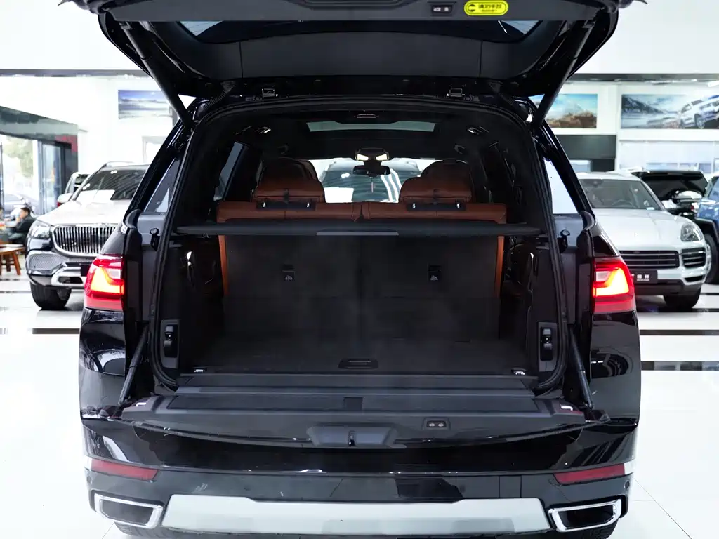 BMW X7 2021 xDrive40i Exclusive Luxury Package купить на сайте DeffCars