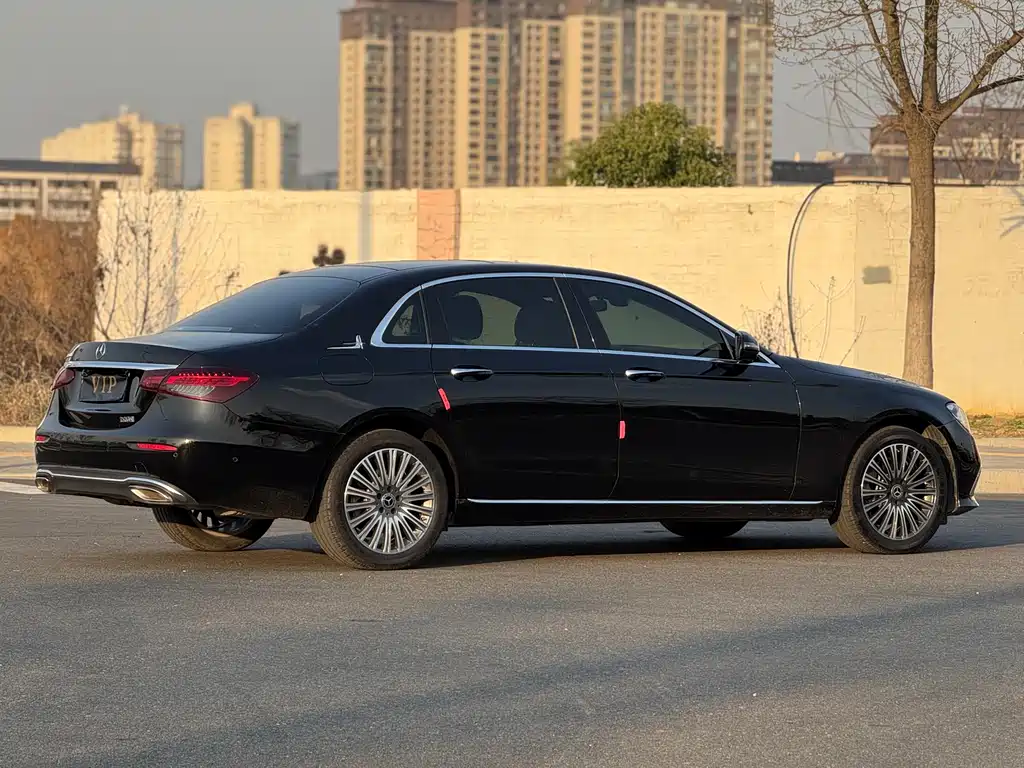 Mercedes-Benz E-Class 2023 E 300 L Fashion купить на сайте DeffCars
