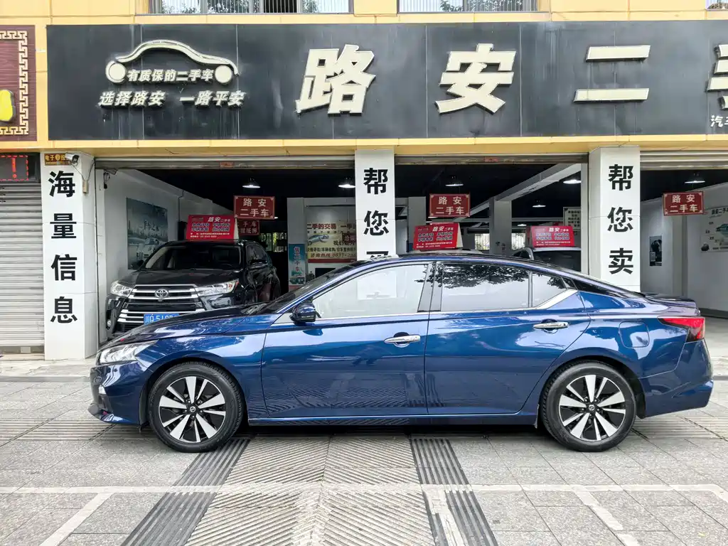 Teana 2019 2.0L XL Upper Smart Travel Edition купить на сайте DeffCars