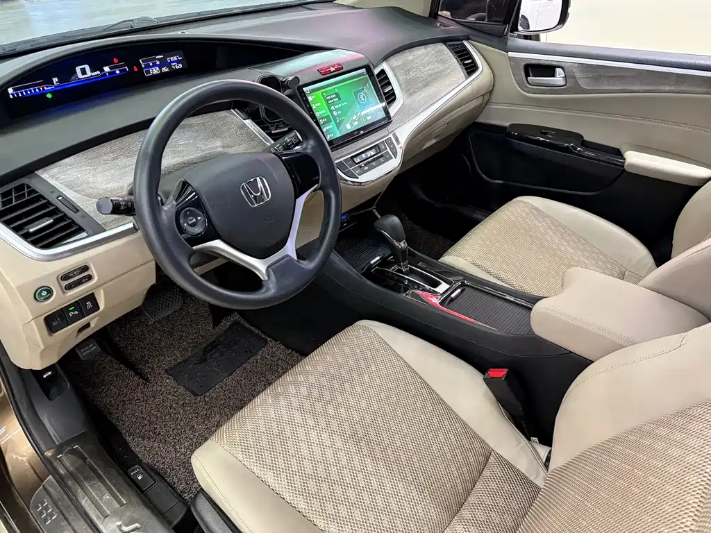 Jade 2017 1.8L automatic comfort version 5 seats купить на сайте DeffCars