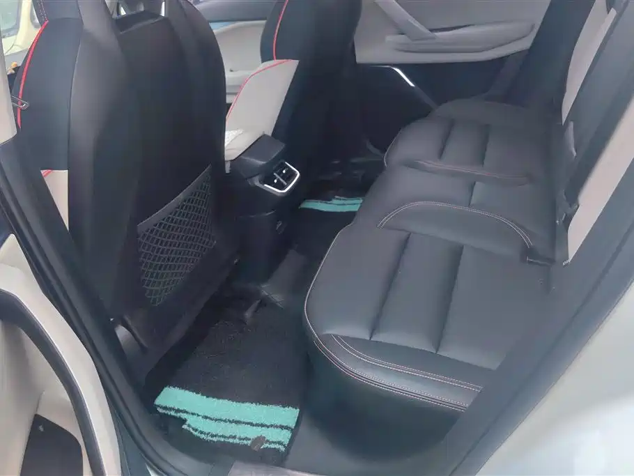 Lynk & Co 06 2020 1.5T Plus купить на сайте DeffCars