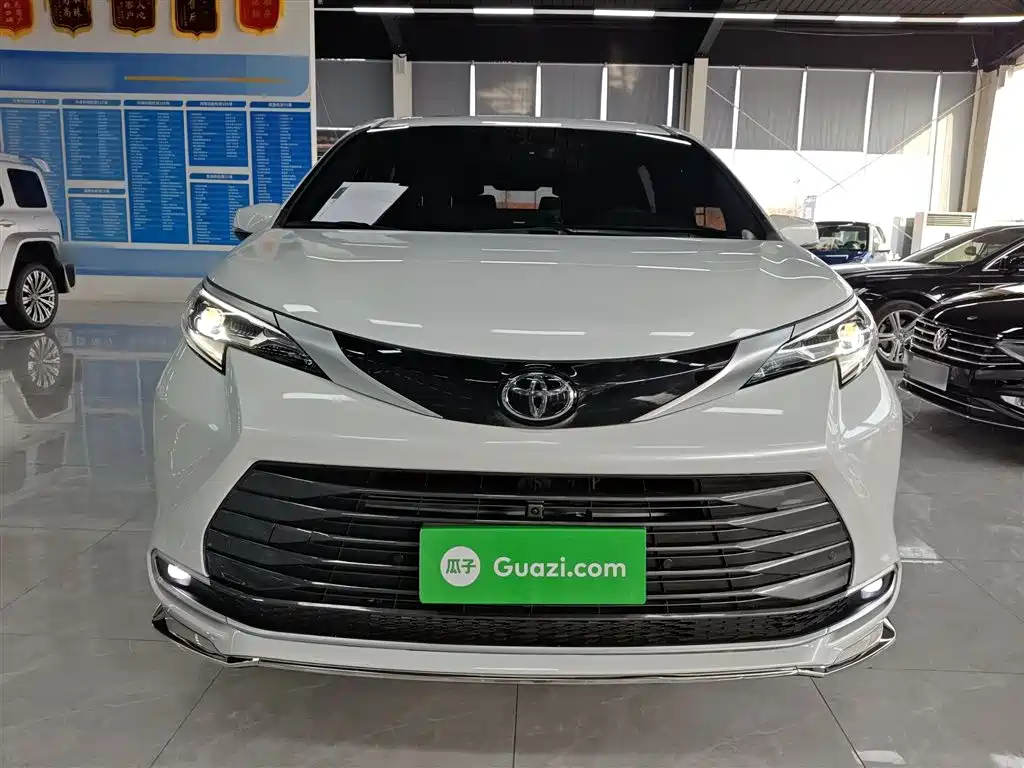 SIENNA 2024 2.5L hybrid four-wheel drive premium version купить на сайте DeffCars