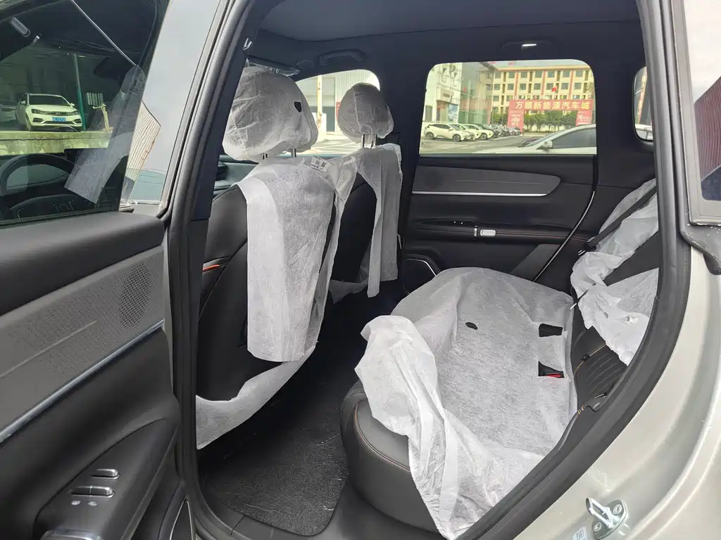 Changan Qiyuan Q07 2025 215 flagship model купить на сайте DeffCars