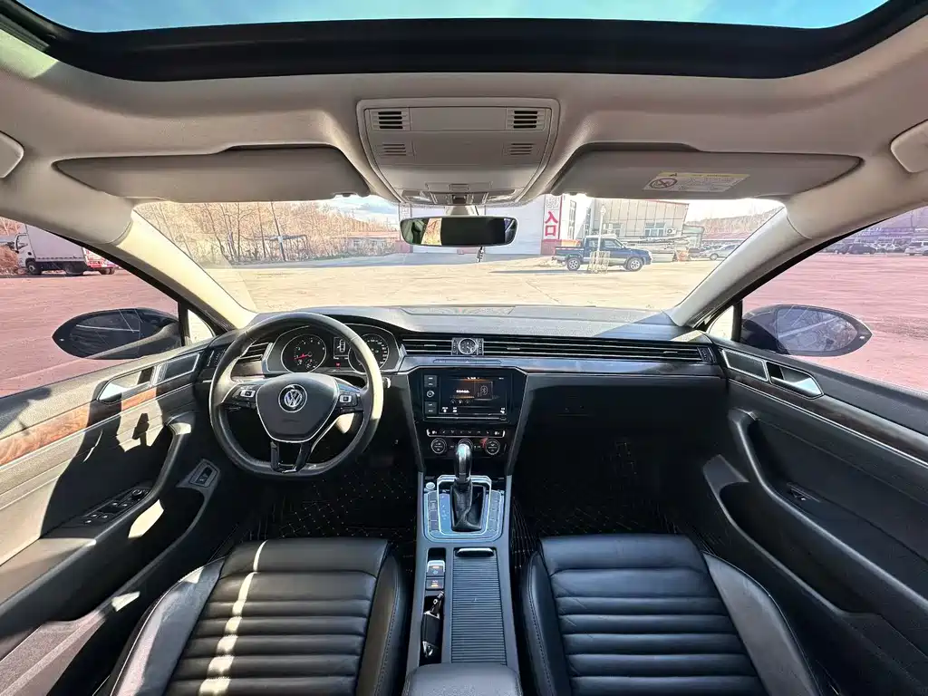 Magotan 2019 330TSI DSG luxury model National VI купить на сайте DeffCars