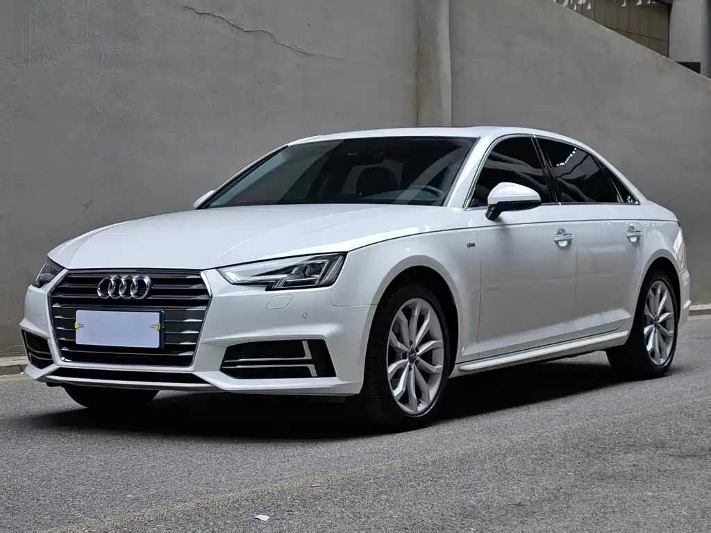 Audi A4L 2018 30th Anniversary Model 40 TFSI Fashion Model купить на сайте DeffCars