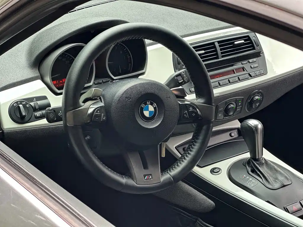 BMW Z4 2007 3.0si Coupe купить на сайте DeffCars
