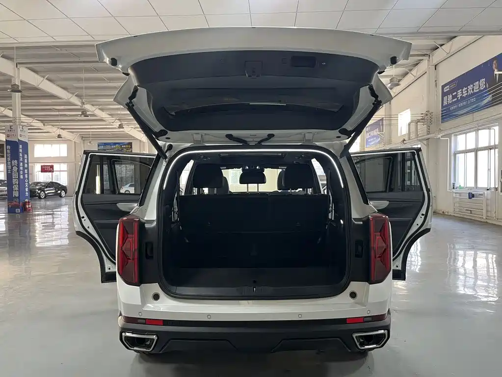 Trumpchi GS8 2024 Pilot Series 2.0TGDI 2WD Luxury Connected Edition 7 Seats купить на сайте DeffCars