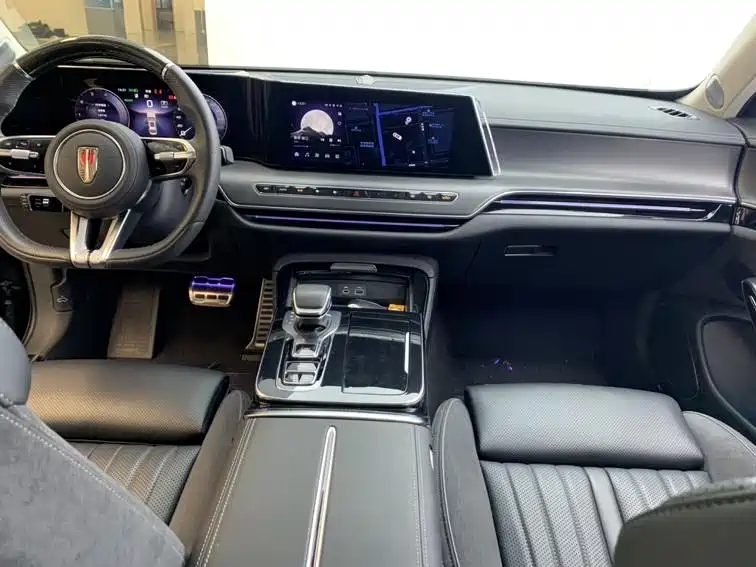Hongqi H9 2024 2.0T Qichang Private Fashion Edition купить на сайте DeffCars