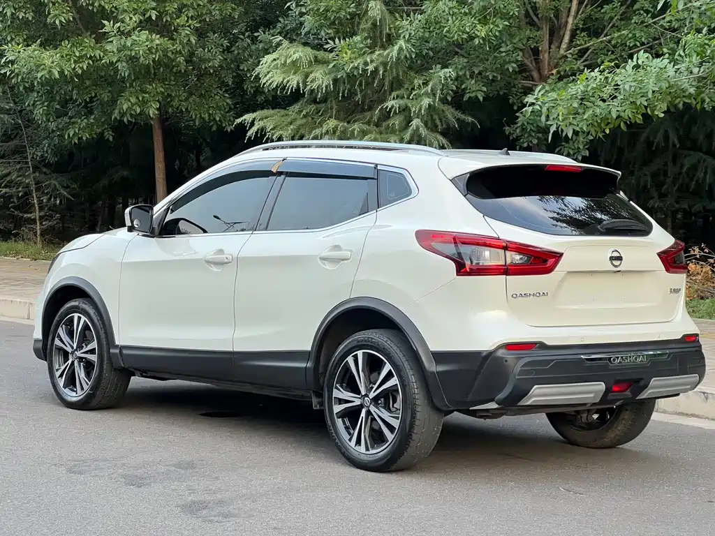 Qashqai 2022 2.0L CVT XV Prem Deluxe Edition купить на сайте DeffCars