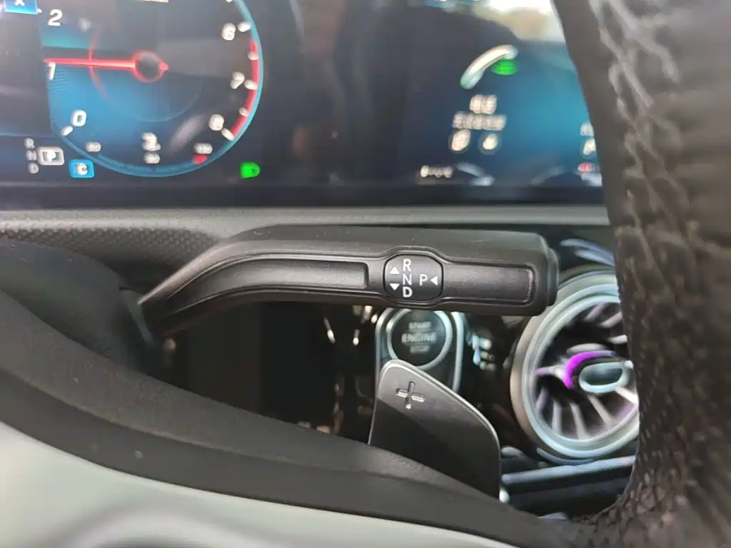 Mercedes-Benz A-Class 2022 Facelift Two A 200 L Sports Sedan Fashionable купить на сайте DeffCars