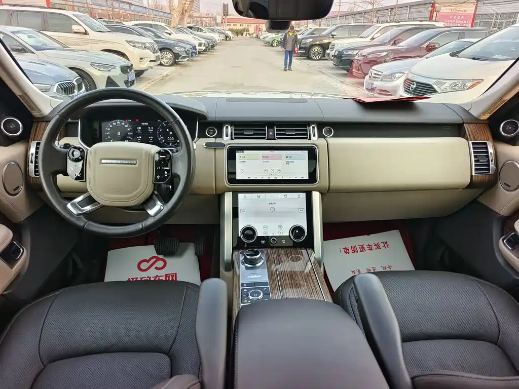 Range Rover 2019 3.0 SCV6 Legend Edition купить на сайте DeffCars